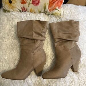 Tan Suede Heeled Boots with Slouchy Design